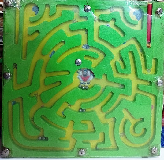 MAZE PUZZLE toy