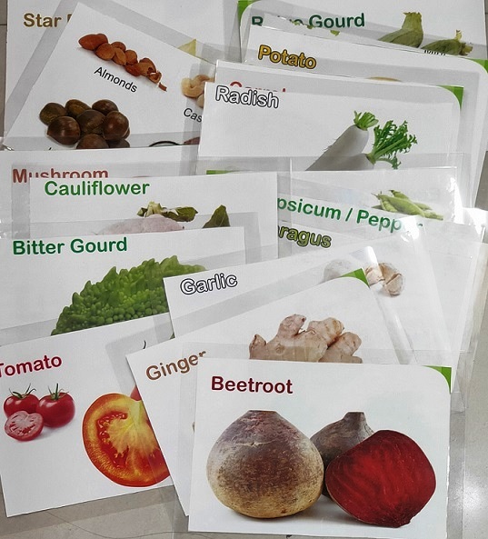 VEGETABLES & FRUITS flash cards