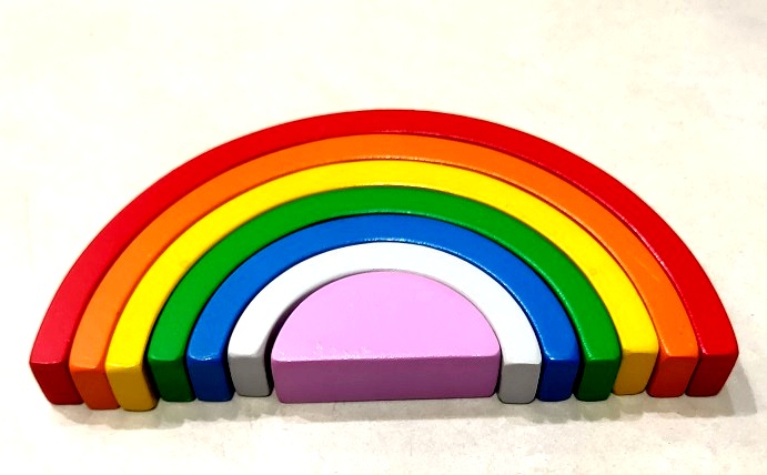 WOODEN RAINBOW STACKER